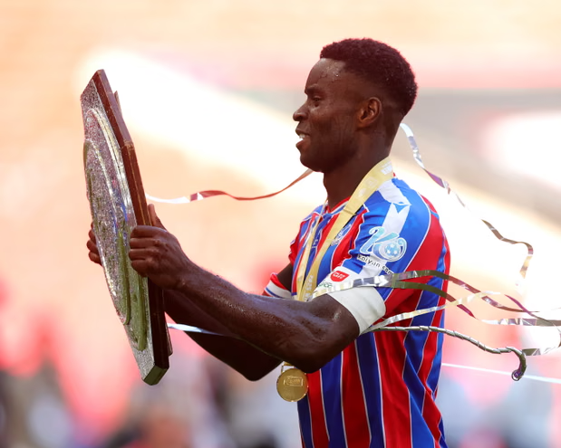 卫报：水晶宫希望在转会窗口关闭前出售队长格伊